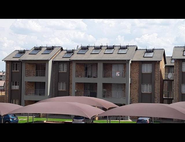 2 BEDROOM APARTMENT FOR SALE IN STONERIDGE